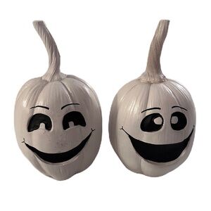 Hobby Lobby White Black Smiling Ghost Pumpkin Decor Set 2